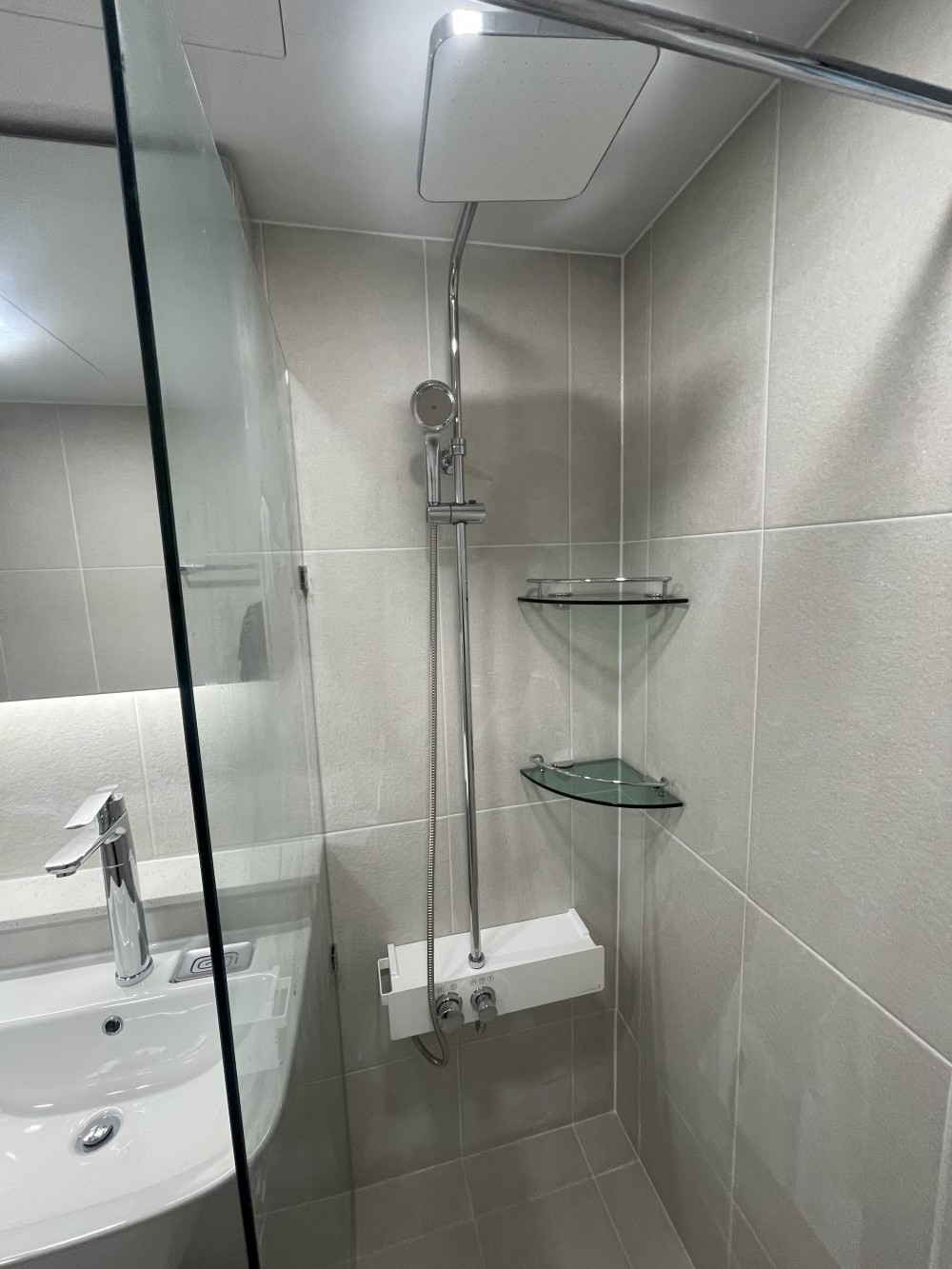 97ccd5c2bdbd3eb234bb11634b9357df_1697342326_227.jpg